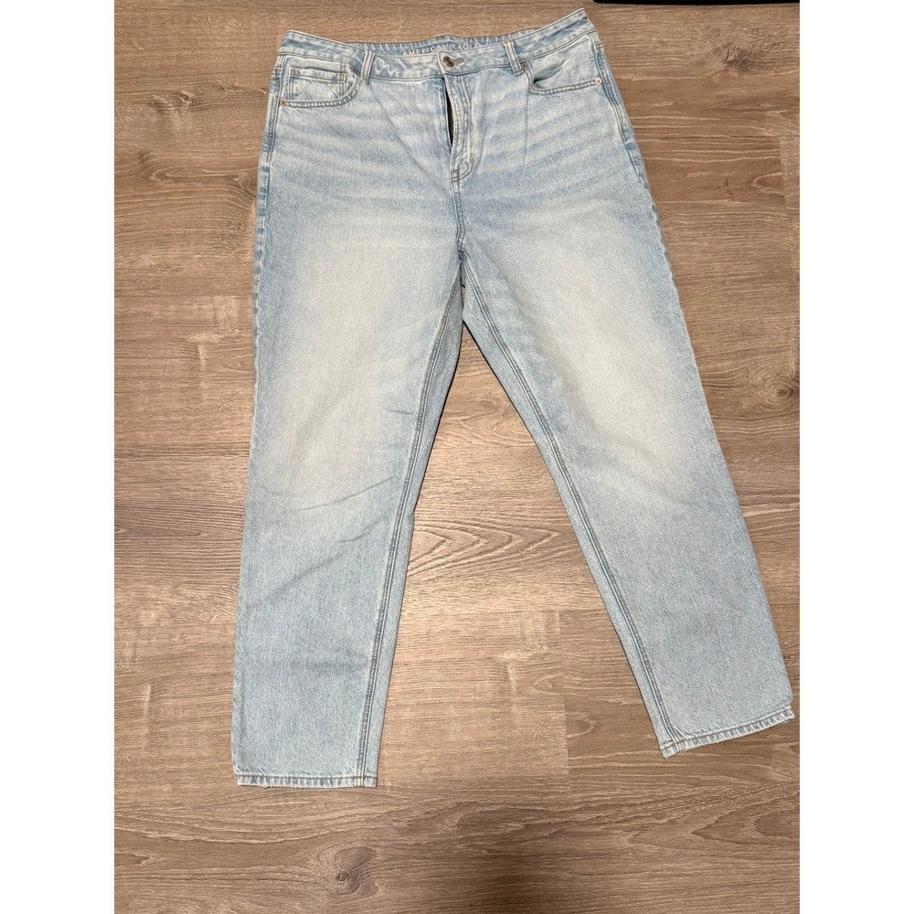 American Eagle Strigid Light Wash Denim Jeans Womens Size 16 Regular